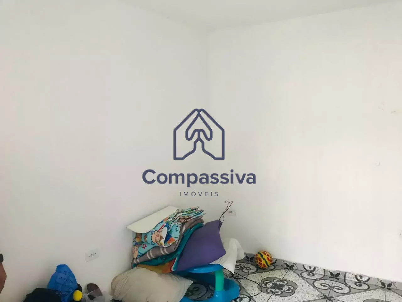 VENDE-SE Casa